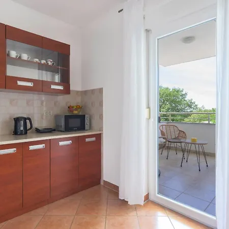 Karin Apartment