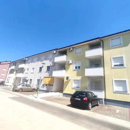 Karin Apartment
